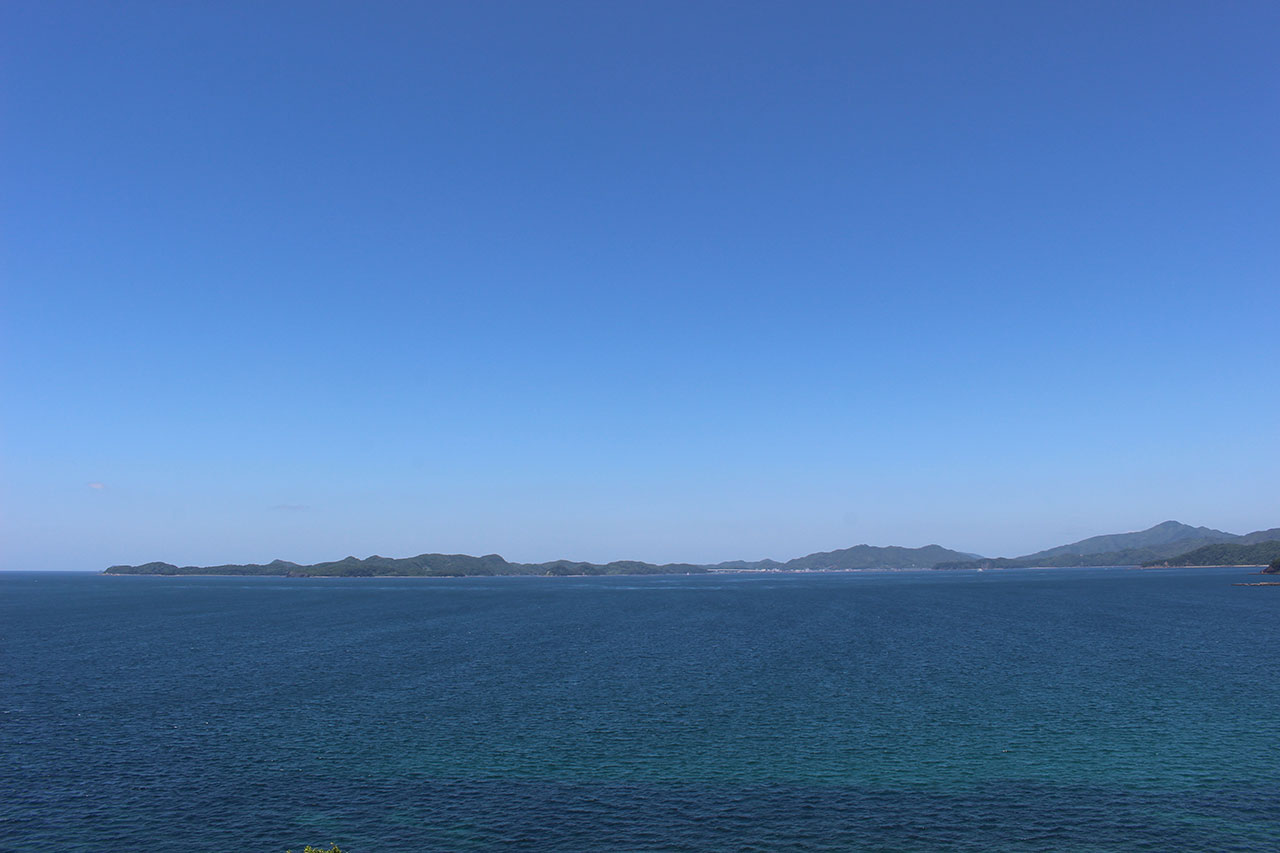 鹿児島側から見る、天草諸島