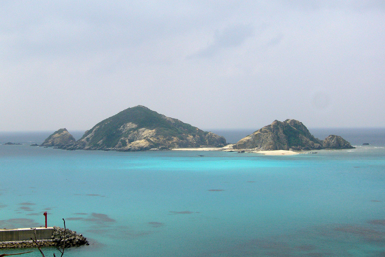 慶良間諸島はダイビングスポットでも有名